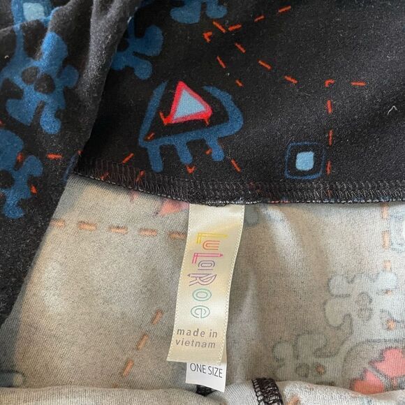 LuLaRoe Black Geometric Pattern Leggings - Picture 4 of 4